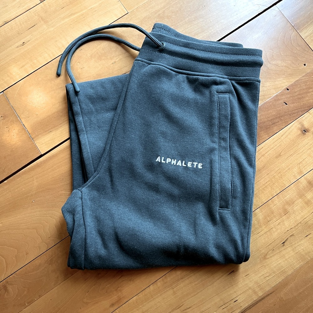 ALPHALETE - AQUA GREEN JOGGERS - S